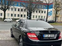 Gebraucht Mercedes C220 170 PS (125 kW) 2010 Schwarz Limousine