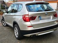 Gebraucht BMW X3 184 PS (135 kW) 2011 Gold SUV