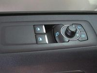 Gebraucht Ford Transit Custom Titanium 170 PS (125 kW) 2024 Schwarz Van / Kleinbus