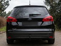 Gebraucht Ford Focus Titanium 120 PS (88 kW) 2016 Schwarz Kombi