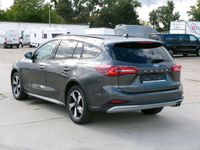 Neu Ford Focus Active X 116 PS (85 kW) 2025 Grau Limousine