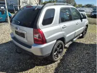 Gebraucht Kia Sportage 150 PS (110 kW) 2008 Silber SUV