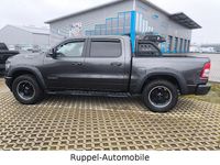 Gebraucht Dodge Ram 401 PS (294 kW) 2022 Grau Pickup