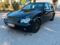 Gebraucht Mercedes C180 Classic 143 PS (105 kW) 2004 Schwarz Limousine