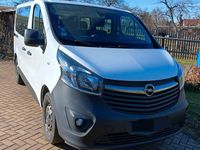 Gebraucht Opel Vivaro 125 PS (91 kW) 2017 Weiß Van / Kleinbus