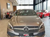 Gebraucht Mercedes A220 AMG line 177 PS (130 kW) 2018 Grau Limousine