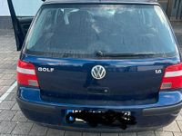 Gebraucht VW Golf IV 105 PS (77 kW) 2002 Blau Kleinwagen