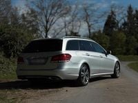 Gebraucht Mercedes E250 204 PS (150 kW) 2015 Silber Kombi