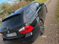 Gebraucht BMW 320 170 PS (125 kW) 2008 Schwarz Kombi