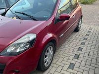 Gebraucht Renault Clio II Dynamique 75 PS (55 kW) 2009 Limousine