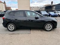 Gebraucht BMW 218 Active Tourer 150 PS (110 kW) 2023 Schwarz Van / Kleinbus