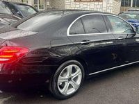 Gebraucht Mercedes E350 Avantgarde 258 PS (189 kW) 2017 Schwarz Limousine