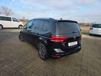 Gebraucht VW Touran United 150 PS (110 kW) 2021 Schwarz Van / Kleinbus