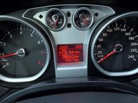 Usata Ford Focus 101 CV (74 kW) 2010 Nero Station wagon