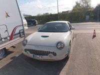 Usata Ford Thunderbird 284 CV (208 kW) 2004 Bianco Cabrio