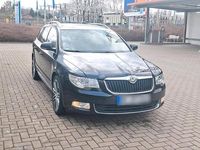 Gebraucht Skoda Superb 170 PS (125 kW) 2012 Schwarz Kombi