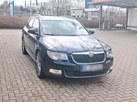 Gebraucht Skoda Superb 2012 Schwarz Kombi