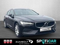 Gebraucht Volvo V60 Pro 190 PS (139 kW) 2019 Onyx black / metallic (metallic) Kombi