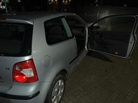 Gebraucht VW Polo 63 PS (46 kW) 2003 Silber Kleinwagen