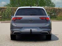 Neu VW Golf VIII 150 PS (110 kW) 2026 Grau Limousine