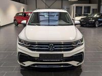 Gebraucht VW Tiguan R-line 150 PS (110 kW) 2023 Weiß SUV