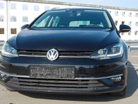 Gebraucht VW Golf VII Highline 125 PS (91 kW) 2018 Schwarz Kombi