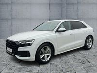 Gebraucht Audi Q8 Ambiente 381 PS (280 kW) 2021 Carraraweiß SUV