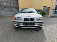 Gebraucht BMW 323 170 PS (125 kW) 1998 Silber Limousine