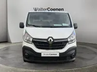 Gebraucht Renault Trafic Komfort 145 PS (106 kW) 2021 Weiß Van / Kleinbus