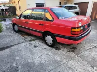 Gebraucht VW Passat 122 PS (89 kW) 1989 Rot Limousine