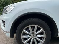 Gebraucht VW Touareg 204 PS (150 kW) 2018 Weiß SUV