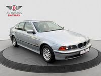 Gebraucht BMW 523 170 PS (125 kW) 1998 Silber Limousine