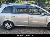 Gebraucht Opel Zafira Edition 140 PS (102 kW) 2006 Silber Van / Kleinbus
