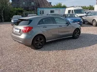 Gebraucht Mercedes A180 122 PS (89 kW) 2013 Grau Kleinwagen