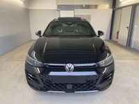 Neu VW Passat R-line 265 PS (194 kW) 2026 [f0f0] oyster silver m... Kombi