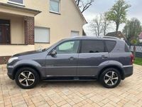 gebraucht Ssangyong Rexton 2.2 e-XDi 4WD Automatik+Leder+Navi+7 Sitze+AHK+