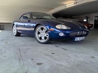 Gebraucht Jaguar XKR 363 PS (266 kW) 2002 Blau Cabrio