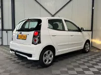 Gebraucht Kia Picanto Style 65 PS (47 kW) 2011 Weiß Kleinwagen