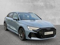 Gebraucht Audi RS3 Sportback Ambiente 400 PS (294 kW) 2025 Kemoragrau metallic Kleinwagen