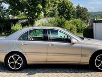 Gebraucht Mercedes C220 Elegance 143 PS (105 kW) 2000 Gold Limousine