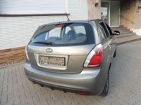 gebraucht Kia Rio 1.4