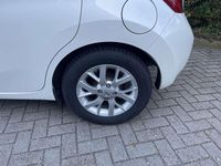 Gebraucht Nissan Note Visia 80 PS (58 kW) 2014 Weiß Kleinwagen