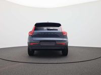 Neu Volvo XC40 Plus 197 PS (144 kW) 2026 Denim blau metallic SUV