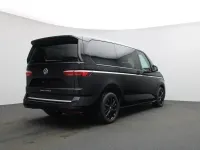 Gebraucht VW Multivan Style 150 PS (110 kW) 2025 Schwarz Van / Kleinbus