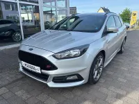Gebraucht Ford Focus Sport 250 PS (183 kW) 2016 Silber Kombi