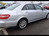 Gebraucht Mercedes E350 Elegance 306 PS (225 kW) 2012 Silber Limousine