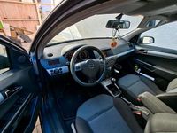 Gebraucht Opel Astra 105 PS (77 kW) 2004 Limousine