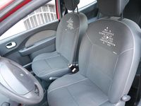 Gebraucht Renault Twingo 75 PS (55 kW) 2011 Rot Kleinwagen