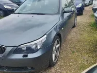 Gebraucht BMW 520 163 PS (119 kW) 2006 Titangrau ii metallic Kombi
