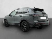 Gebraucht VW Tiguan Style 193 PS (141 kW) 2024 Grau SUV